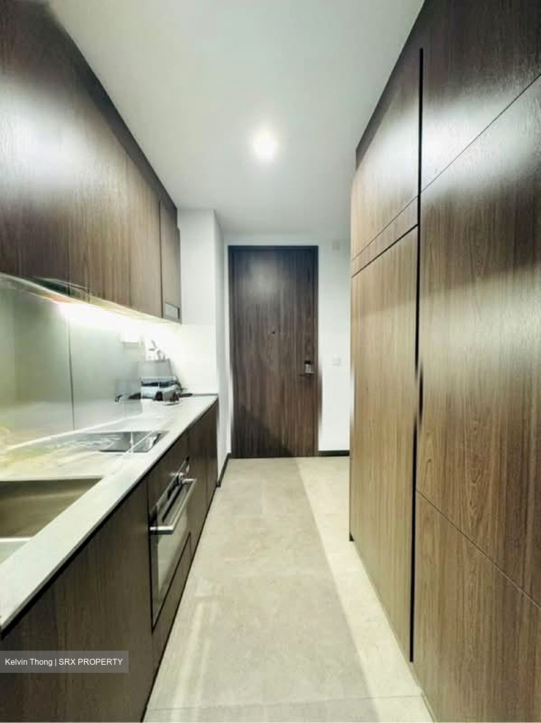 Midtown Modern (D7), Apartment #557119111
